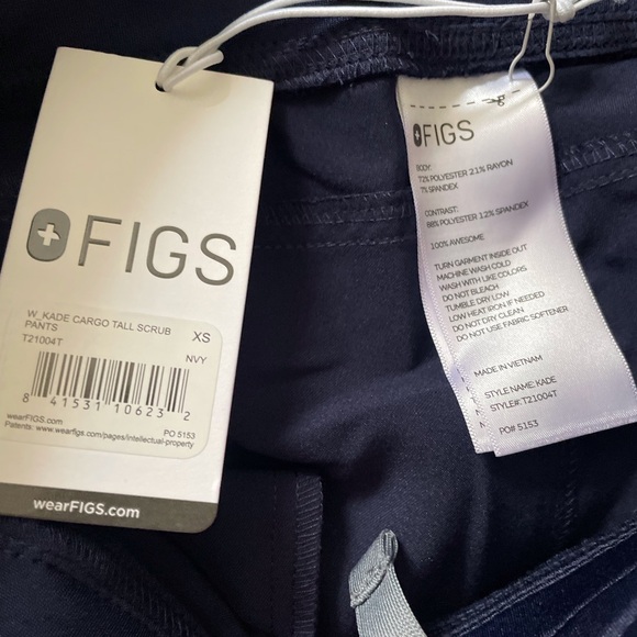 Figs Pants - Figs Navy Blue Cargo Tall Scrub Pants